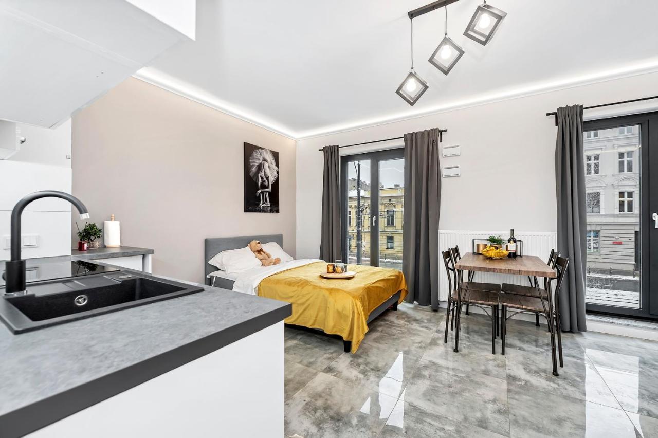 Apartmán Lumina Apart Near Moniuszko Park Lodz Exteriér fotografie